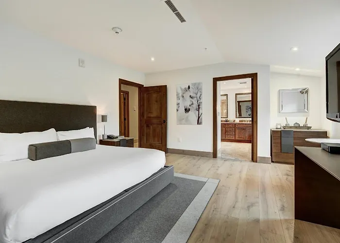 Legendary Lodging At The Ritz Carlton Residences Vail, A Vail Resorts Property