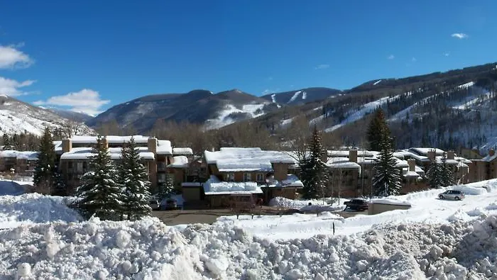 Sandstone Creek Club Condominiums